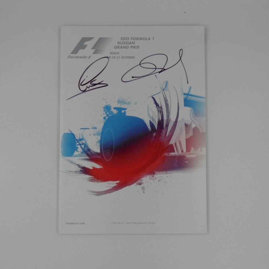 Russian Racing Sign Russian 2015 GP race programme signed by race winner Lewis Hamilton and ...